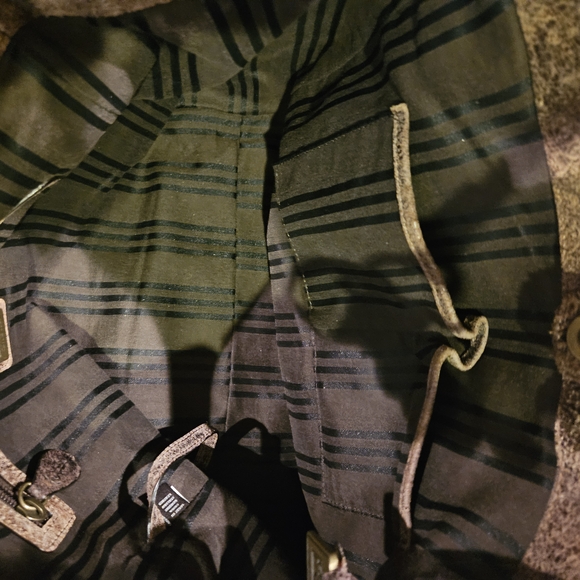 RESERVED For Amanda DO NOT BUY Frye Distressed Brown Studded Shoulder Bag - Picture 7 of 8